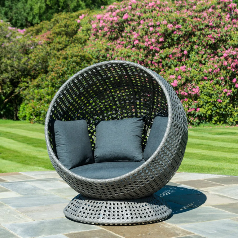 Outdoor-Monte-Carlo-Luxury-Chair_1024x10242x